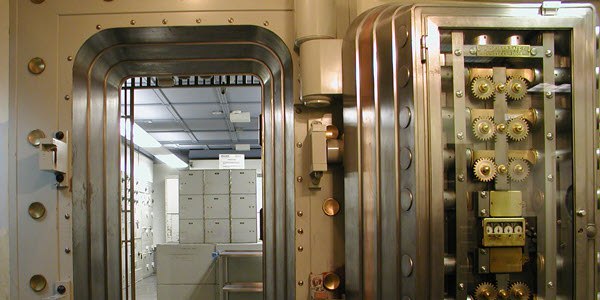 DGA Vault at 580 5th Avenue