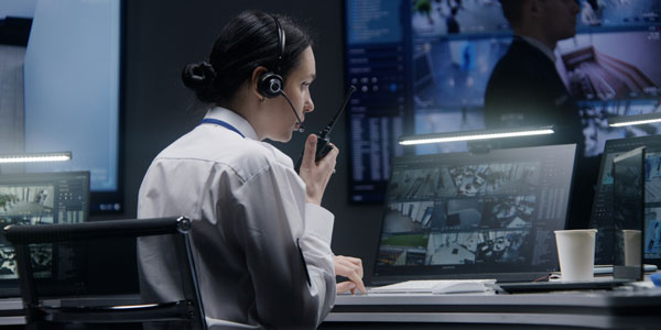 DGA JamGuard image of agent contacting authorities in real time